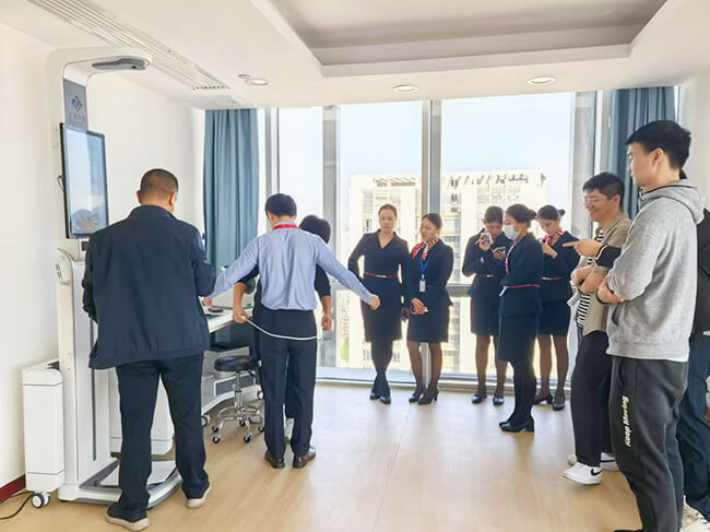 中國聯(lián)通采購上禾智能健康體檢一體機